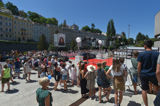 Filmový festival v Karlových Varech je v plném proudu. 