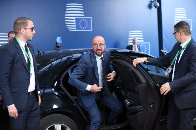 Belgický premiér Charles Michel na bruselském summitu.