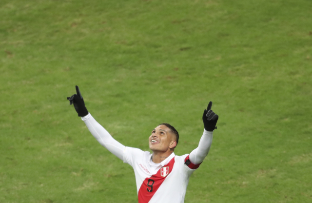 Útočník Guerrero, který je s 13 góly nejlepším střelcem Copy América.