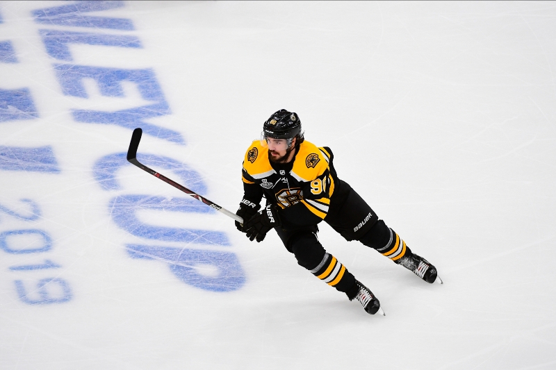 Marcus Johansson putuje jako nechráněný volný hráč do Buffala. 