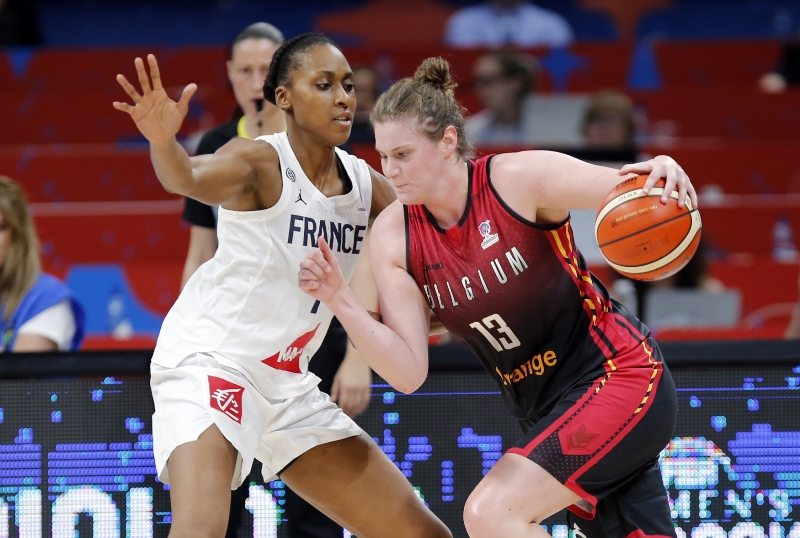 Francouzské basketbalistky jsou počtvrté v řadě ve finále.