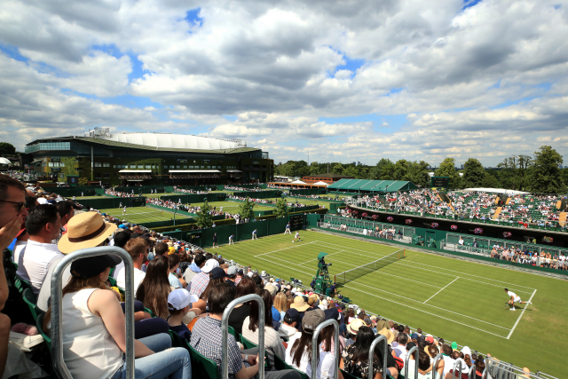 Bernard Tomic a jeho partie s Jo-Wilfriedem Tsongou. 