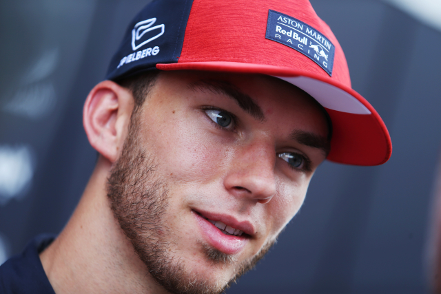Francouz Pierre Gasly z Red Bullu.