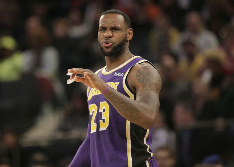 Basketbalista Los Angeles Lakers LeBron James.