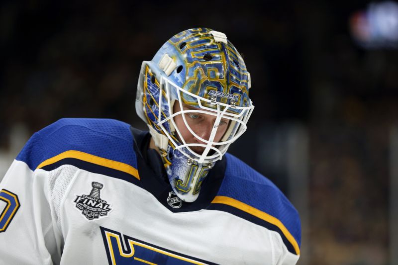 Hrdina Stanley Cupu Binnington se upsal St. Louis na dva roky.