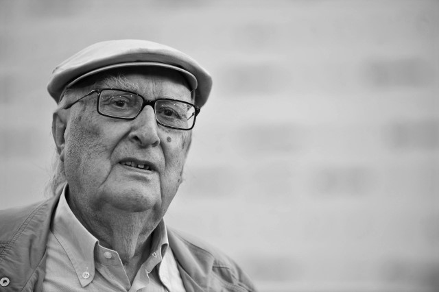 Spisovatel Andrea Camilleri, autor komisaře Montalbana.