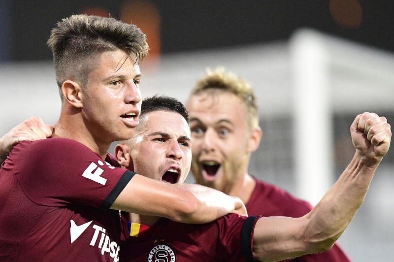 Spartu spasil mladý talent Adam Hložek, který proti Liberci otevřel skóre.