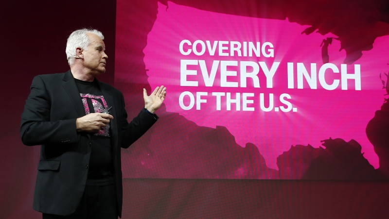 T-Mobile převezme v rámci USA konkurenčního operátora Sprint.