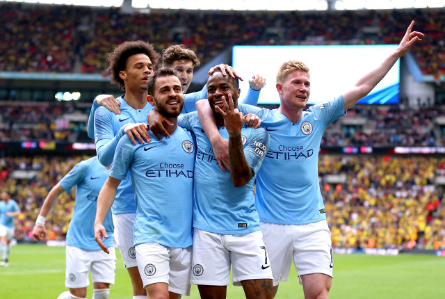 Hráči Man City zleva Sané, B. Silva, Laporte, Sterling a De Bruyne oslavují branku ve finále Fa Cupu.