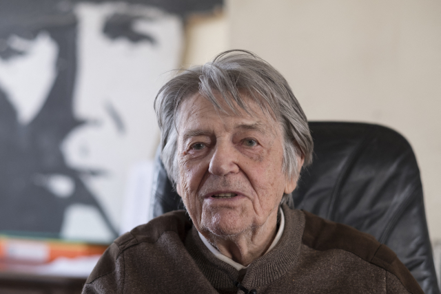 Francouzský režisér Jean-Pierre Mocky.