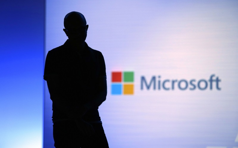 Microsoft je nově největší firmou světa.