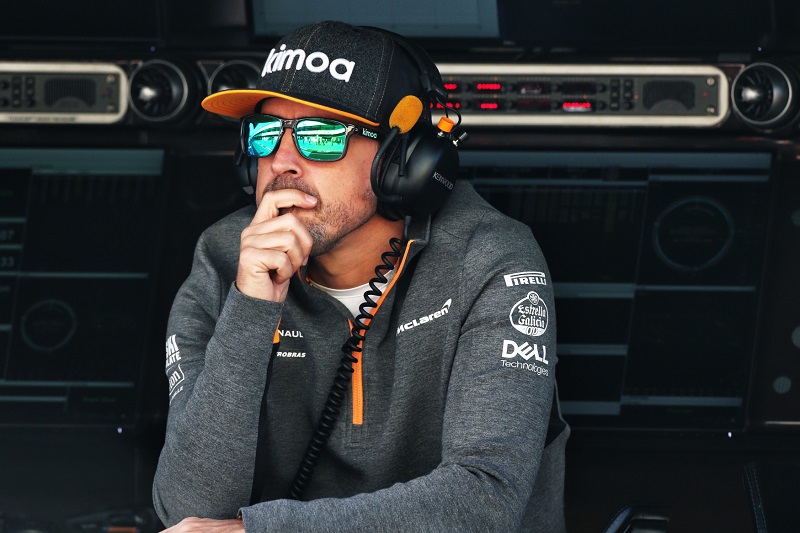 Alonso uspořádal tiskovku s fanoušky. Vrátí se do formule 1?