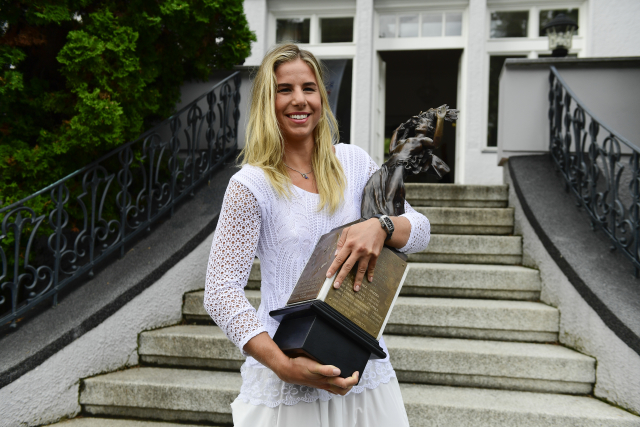 Dvojnásobná olympijská vítězka Ester Ledecká převzala Cenu Jiřího Gutha-Jarkovského za nejlepší výkon roku 2018.