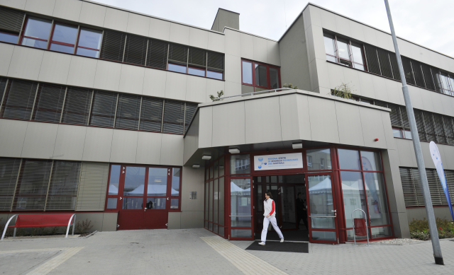 Regionální centrum pokročilých technologií a materiálů.
