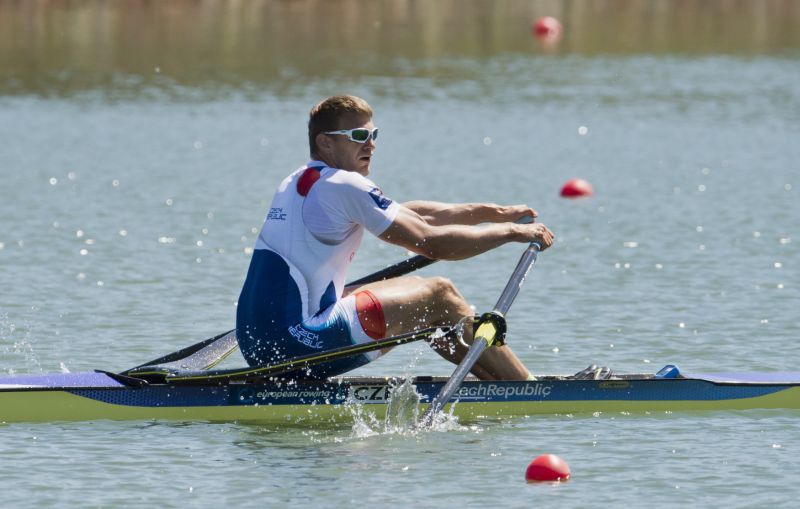 Skifař Ondřej Synek.