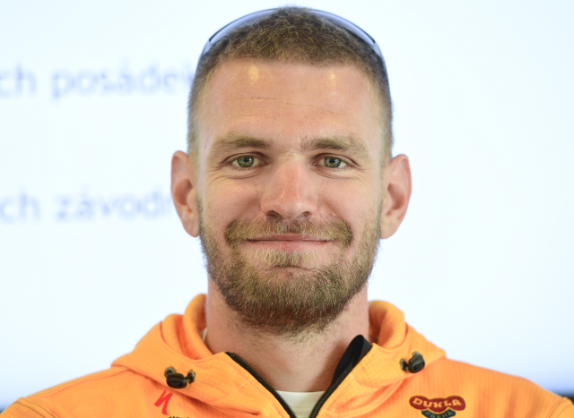 Český skifař Ondřej Synek.