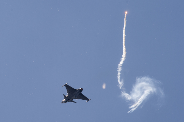 Jas-39 Gripen.