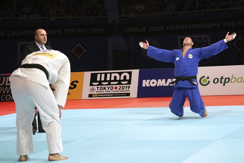 Zlatý Krpálek na konec nemyslí, chce olympijskou medaili.