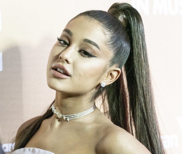Zpěvačka Ariana Grande.