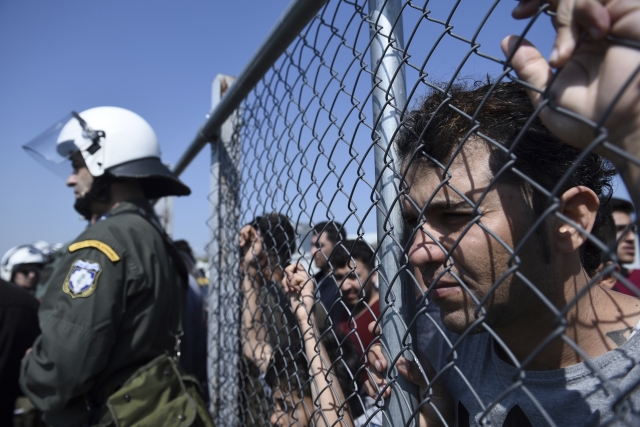 Migranti v Řecku.