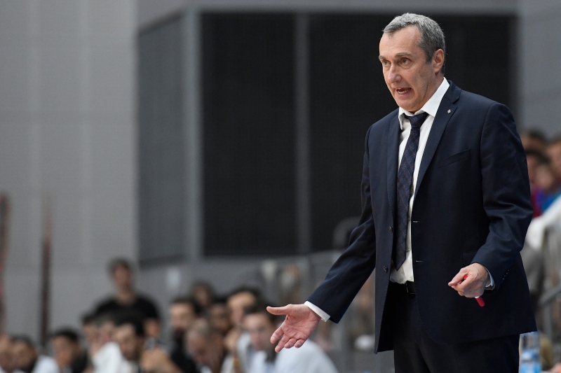 Trenér českých basketbalistů Ronen Ginzburg.