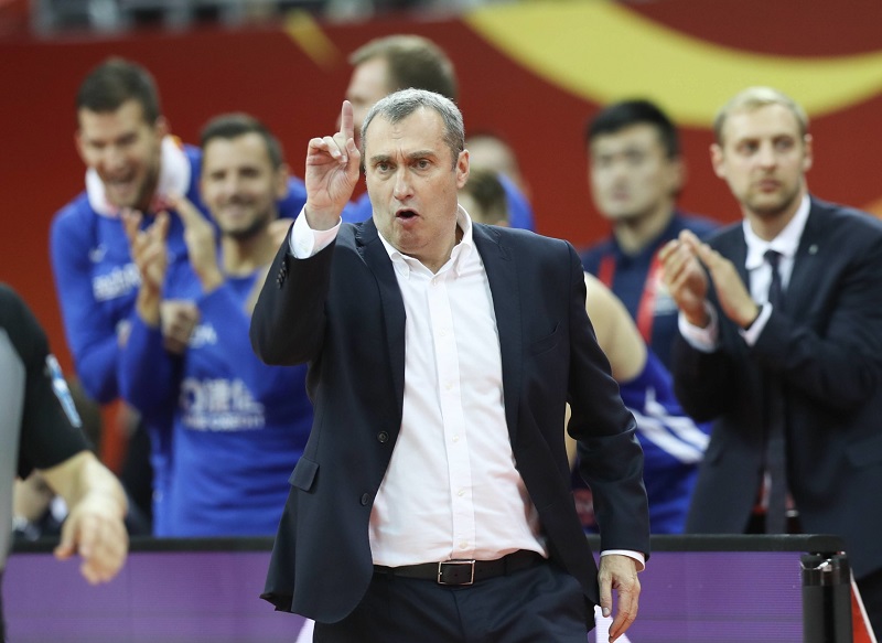 Trenér českých basketbalistů Ronen Ginzburg po výhře nad Tureckem. 