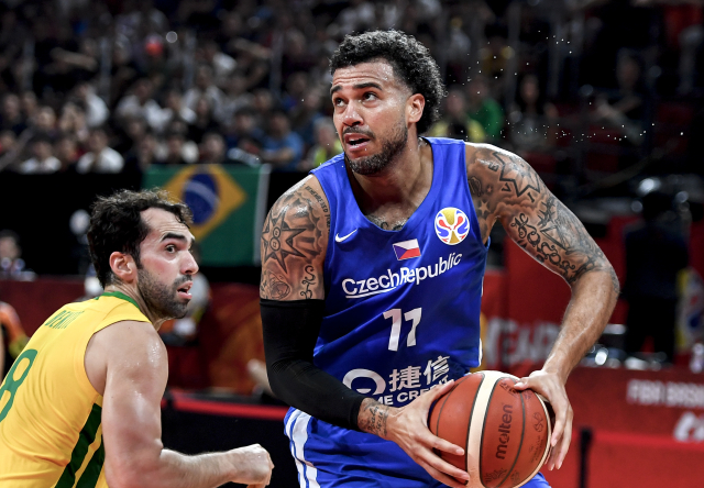 Blake Schilb proti Brazílii.