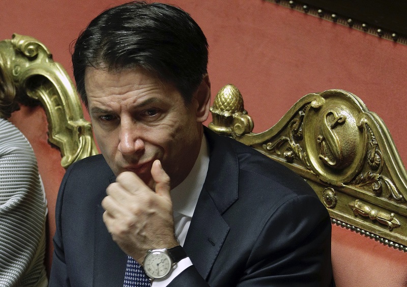 Giuseppe Conte zůstává premiérem Itálie.