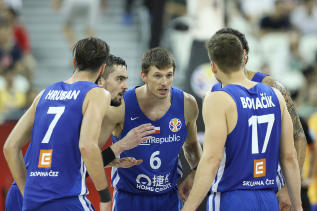 Čeští basketbalisté v Šanghaji.