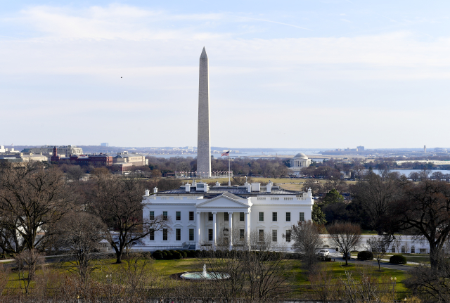 Washingtonský obelisk.