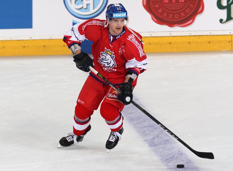 Nabídla z NHL nepřišla, bývalý hráč Detroitu posílí Třinec.