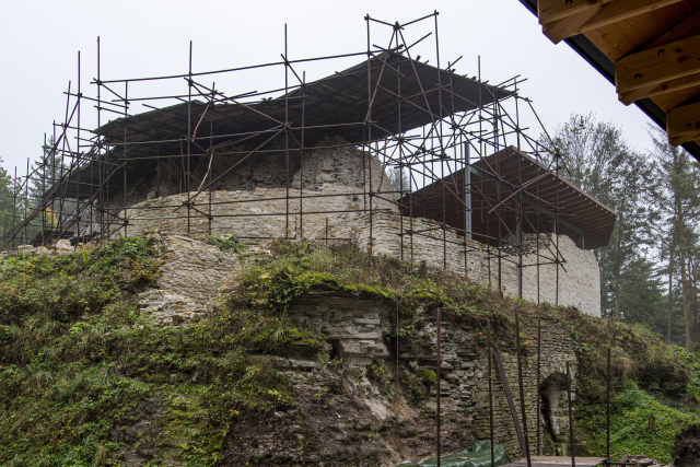 Hrad Vízmburk čeká rekonstrukce za 17 milionů korun.