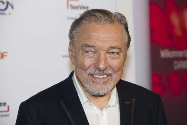 Zpěvák Karel Gott.