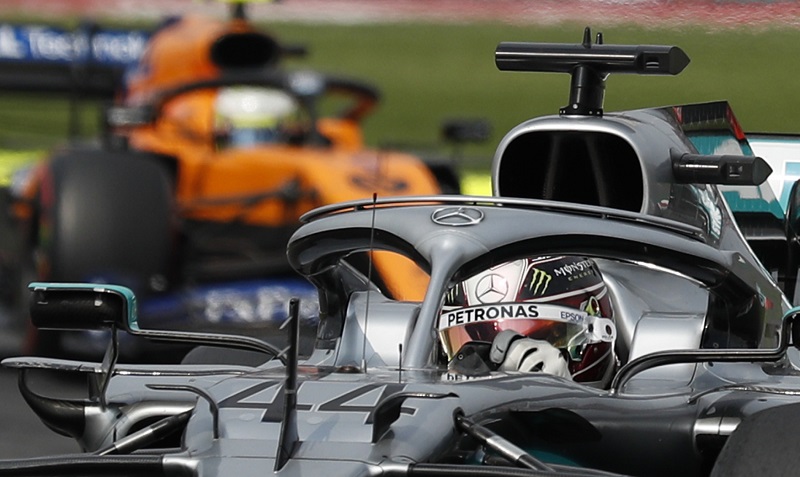 Lewis Hamilton vyhrál Velkou cenu Mexika. 