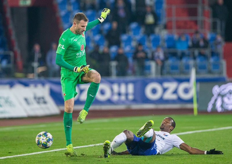 Proti Barceloně bychom dostali deset gólů, zlobí se Kolář.
