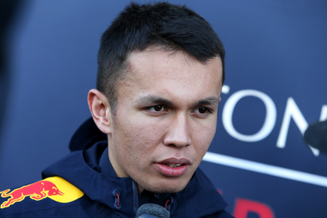 Thajský pilot Alexander Albon.