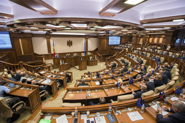 Moldavský parlament.
