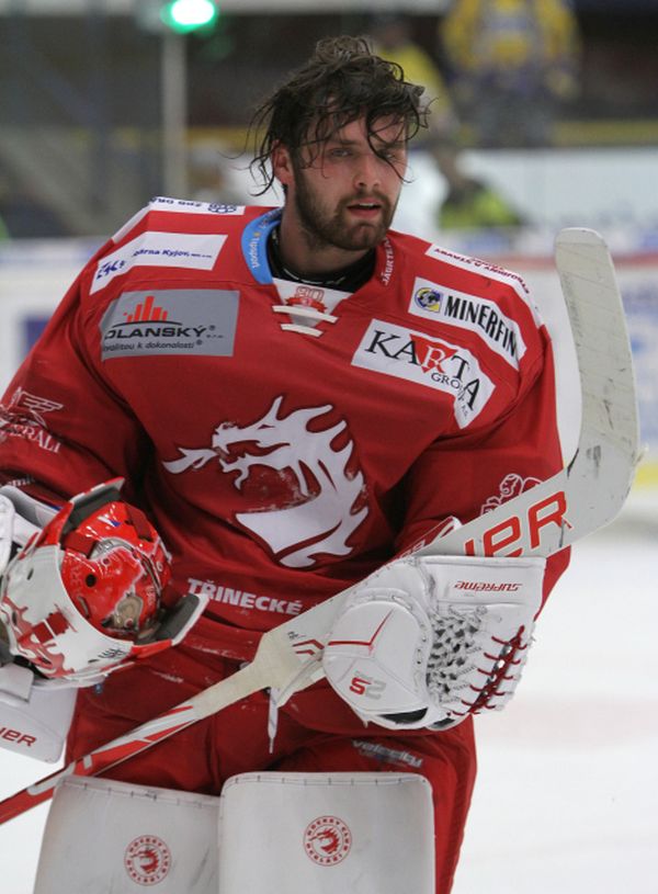 Patrik Bartošák.