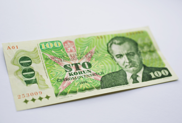 Československá koruna.