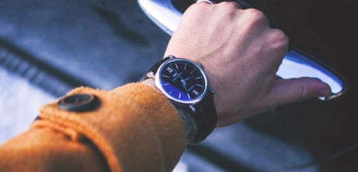 Reprezentativní auto i s řidičem pro firmu? Sháněli jsme ho u pražské autopůjčovny