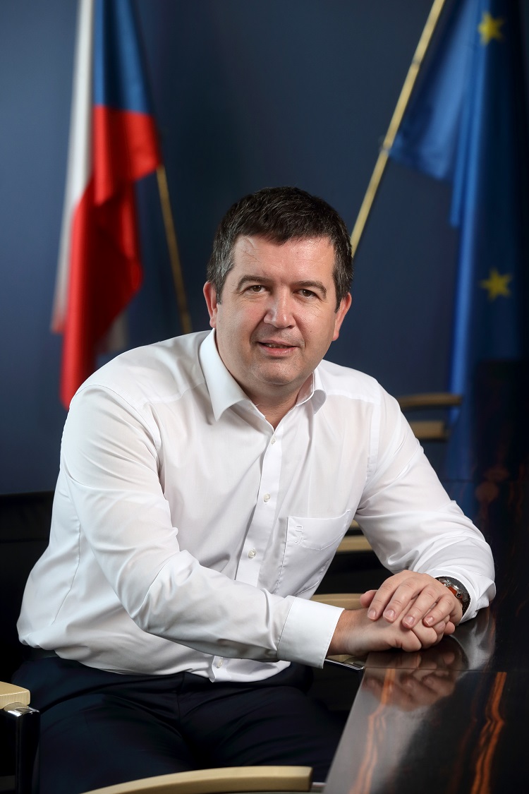 Jan Hamáček.