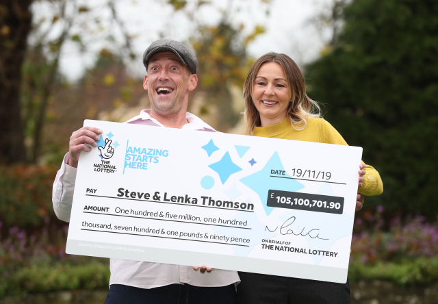 Steve a Lenka Thomsonovi.