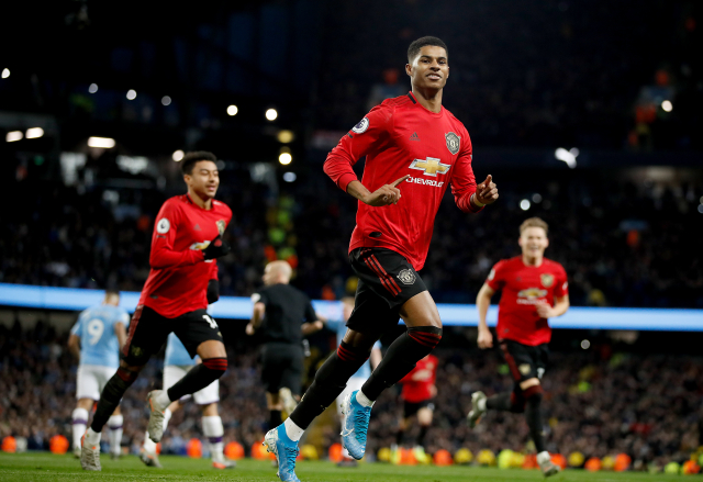 Marcus Rashford z Unied oslavuje gól.