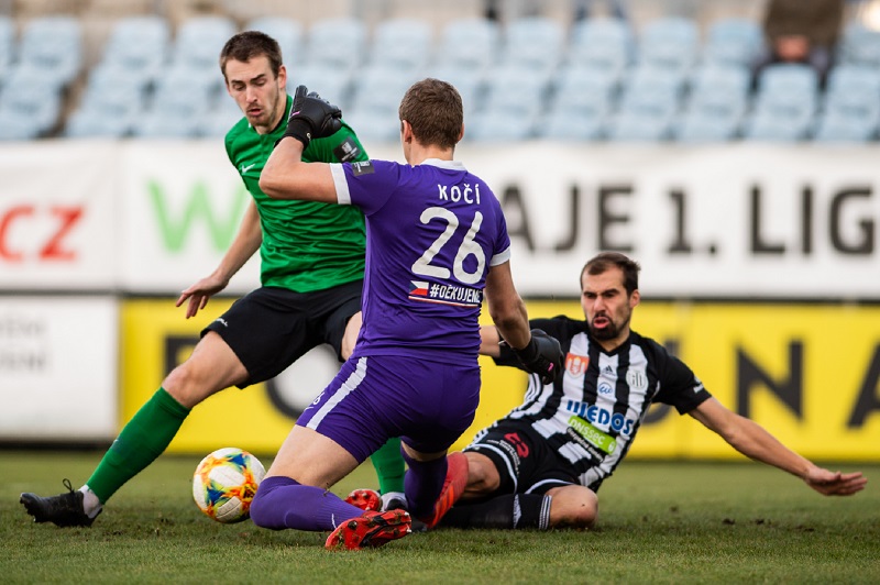 Fotbalisté Českých Budějovic potvrdili výbornou formu a v 19. kole první ligy porazili Příbram.