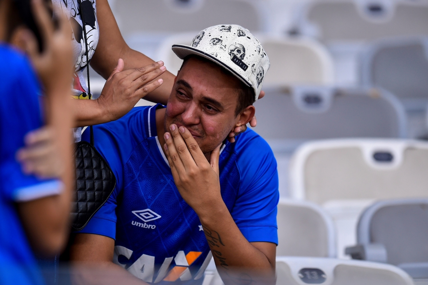 Fanoušci brazilského klubu v slzách.