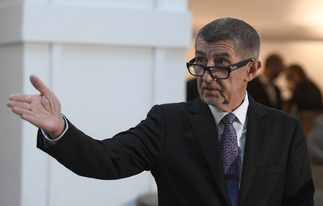 Babiš nehodlá odstupovat. "Jsem urputné hovado," vzkázal.