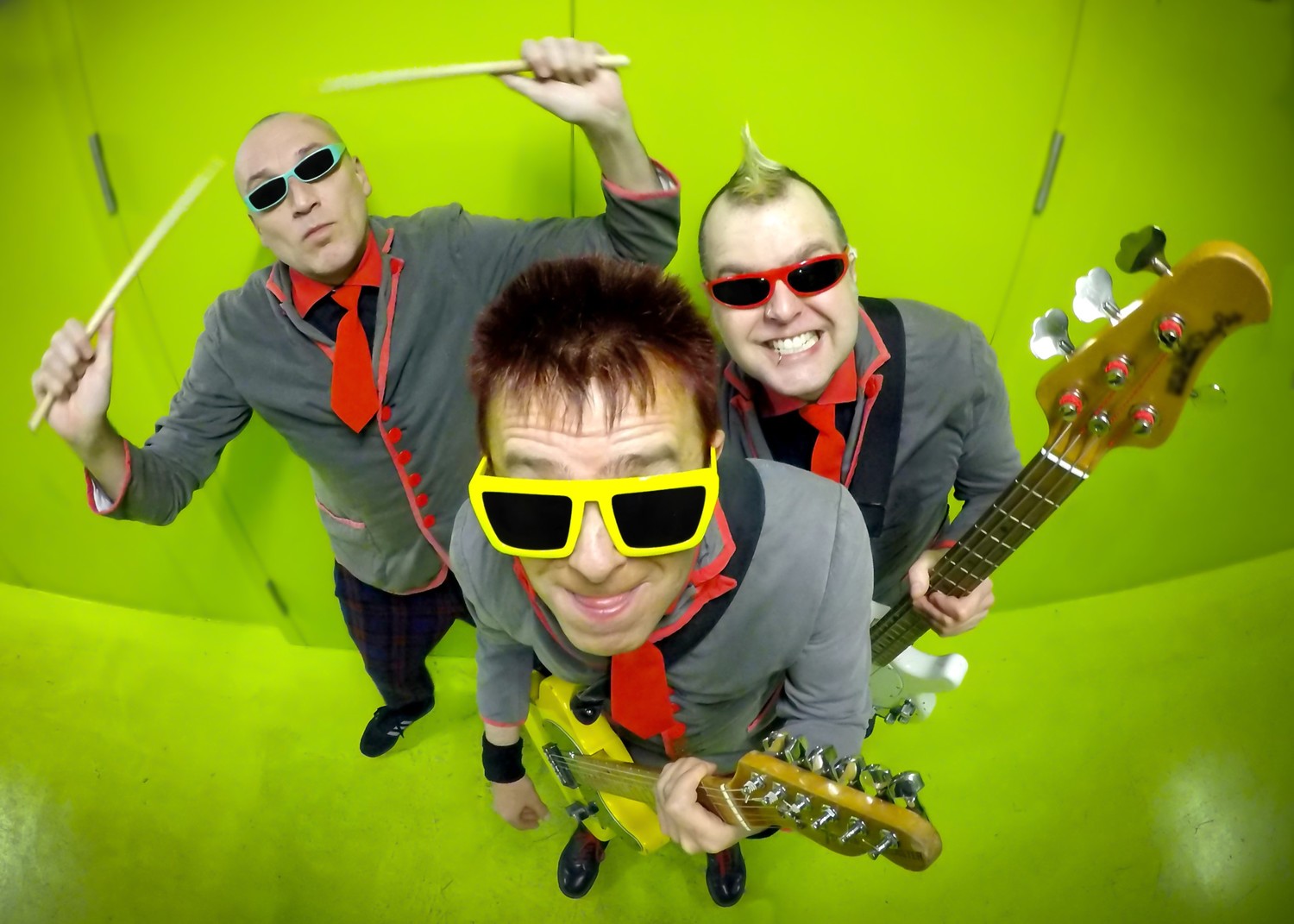 Britští The Toy Dolls zahrají v divadle Archa.