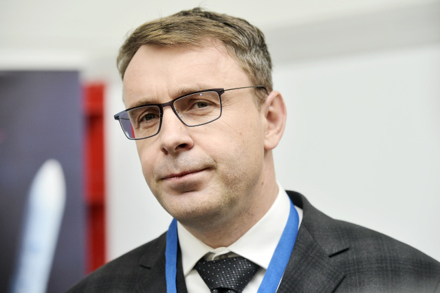 Ministr dopravy Vladimír Kremlík.