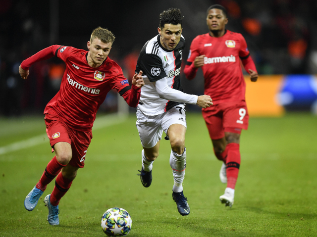 Hvězdný Cristiano Ronaldo v utkání s Leverkusenem.