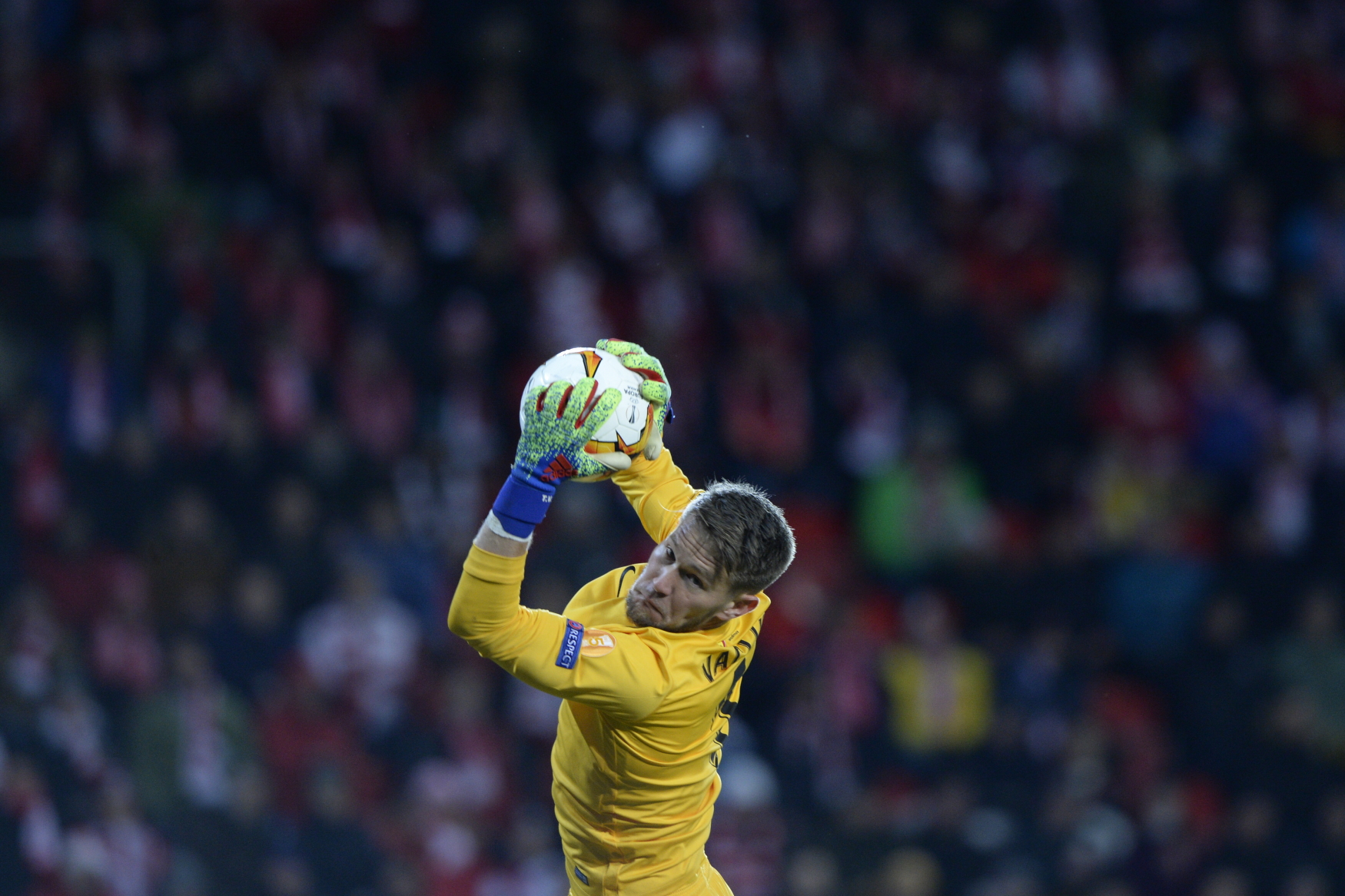 Brankář Tomáš Vaclík.